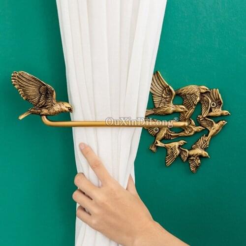 1 Pair Art Swallow Bird Retro Brass Curtain Hook Wall Decoration Curtain Handmade Hook Up Background Wall Decoration GF443