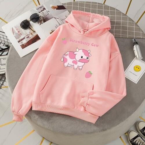 Kawaii Hoodie Strawberry and Cow Print Top Oversize Harajuku Sweatshirt Casual Graphic Hoodies Kpop Jogging Sweetshirt for Girls