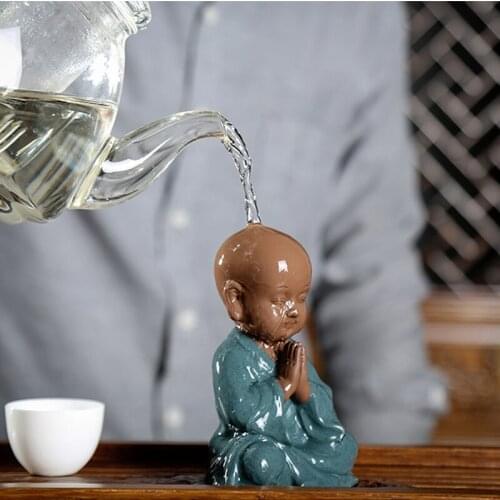 Creative yixing zisha tea pet handmade monk purple clay tea play Chinese Zen style figurine small size home decoration gift new