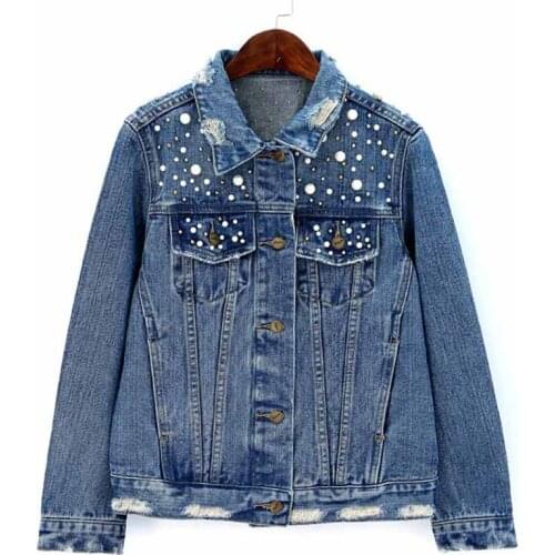 High quality Denim Jackets Women Autumn Winter Short Outerwear Plus size XL-4XL Beading Hole Jeans Coats Female Casual Tops G235