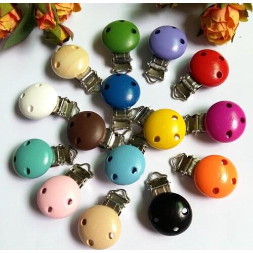 5pcs/lot Metal Wooden Pacifier Clips Solid Color Holders Cute Infant Soother Clasps Holders Accessories