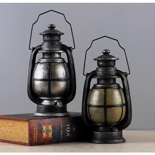 EUROPEAN RETRO CREATIVE KEROSENE LAMP PIGGY BANK RESIN CRAFTS ORNAMENTS HOME DECORATIONS CAFE SMALL FURNISHINGS