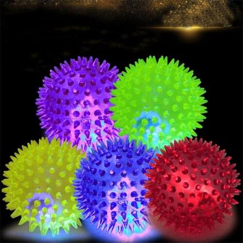 Pet Dog Toys Puppy PVC LED Ball Light Up Flashing Play Toy Chasing Bouncy Spiky Ball Good Chew-resistant Performance Luminous