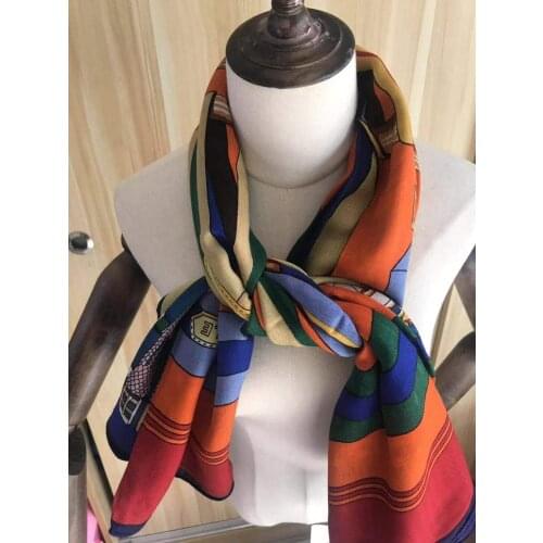 2020 new arrival autumn spring classic chain design 140*140 cm animal scarf 65% cashmere 35% silk scarf wrap for women lady girl