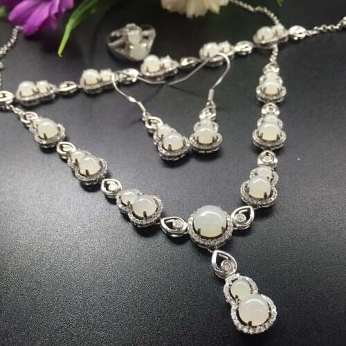 Natural and Tian Yu necklaces and bracelets earrings jewelry set of original national wind female yu cover group with certific