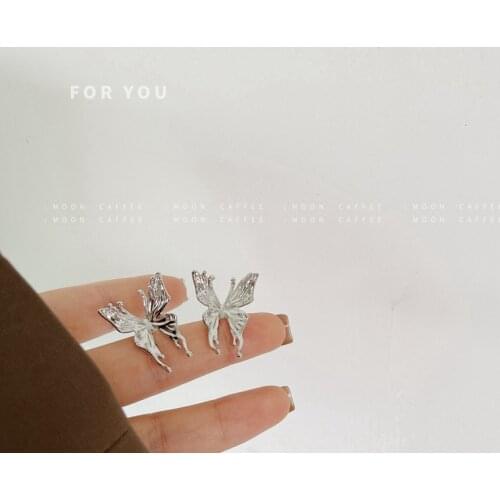 Retro Smart Butterfly Earrings Female S925 Super Fairy Temperament Earrings Fashion Classic Ear Clips French INS Earrings Tide