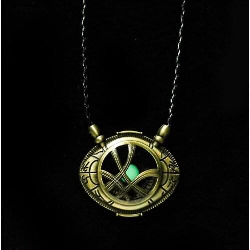 Movie Doctor necklace Strange Cosplay of Time And Space Props Eye of Ring Necklaces Christmas Gift Alloy Necklace Gift