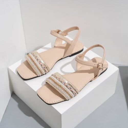 2021 summer new ethnic style female sandals solid color square head strap flat heel low heel sandals women