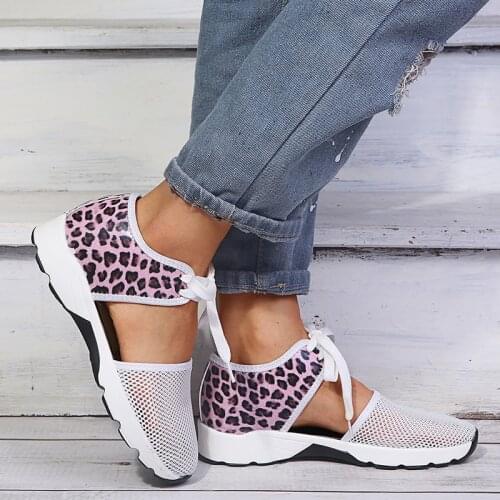 2020 New Spring womens Shoes Casual Flying Woven womens Running Shoes Comfortable Hollow Mesh Breathable Sports Shoes Women