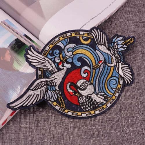 Creative DIY Embroidery Patches Cranes Thermo Adhesive Decorative Stickers Iron-on Cloth Patch for Clothing Bag Clothes Applique