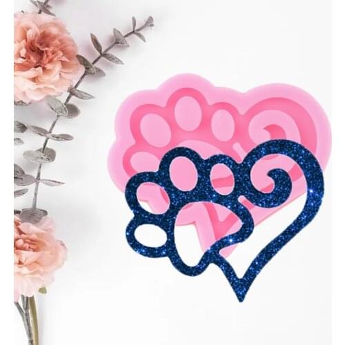 Silicone Mold Love Cat Claw Keychain Epoxy Resin Mold DIY Keychain Pendant Jewelry for Valentine Love Gift Craft