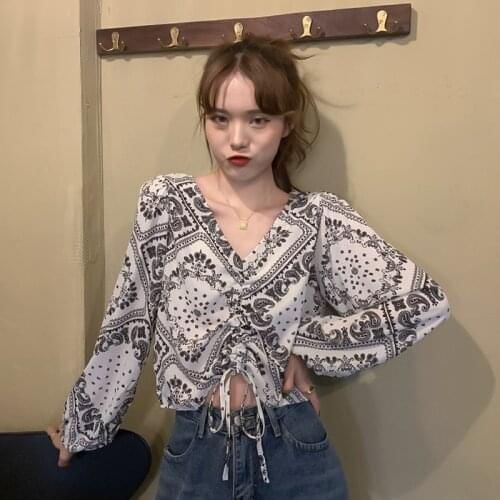 Women Chiffon Blouse Long Sleeves Slim Cropped Tops Floral Print Ethnic style V Neck Chiffon Tops Blouse