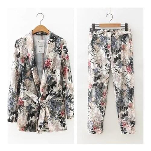 Set 2019 Spring New Style Womens Print Suit + Casual Pants Set Elegant Temperament Two-piece Suit Casual Womens Wear