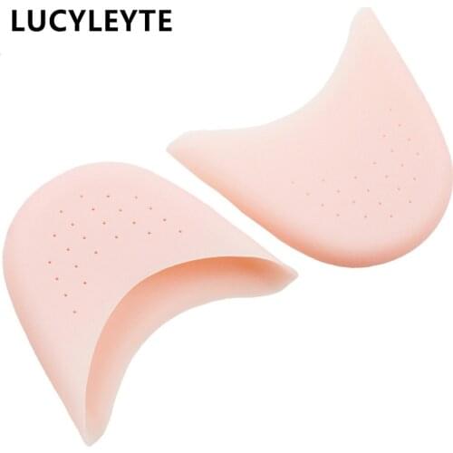 LUCYLEYTE Specialized Goods