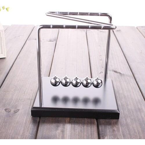 Newton Cradle Physics Pendulum Science Z-Type Wood Newtons Cradle Art In Motion Balance Ball Wave Desk Ornament Educational T