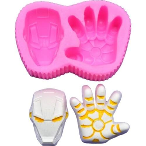 Super Hero Iron Man LOGO Epoxy Resin Silicone Mold for DIY Handmade Ornaments Plaster Candy Jewelry Kids Toys Key Chain Mold