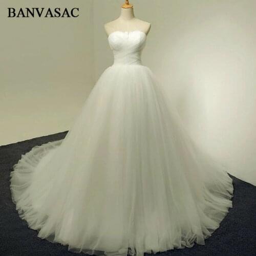 BANVASAC 2017 New Elegant Strapless Wedding Dresses Pleat Sleeveless Satin Court Train Lace Bridal Ball Gowns