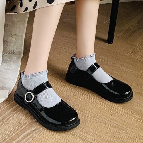 Spring Women Flats Black Mary Janes Shoes Patent Leather Lolita Shoes Round Toe Girls Shoes Round Buckle Strap Ladies Shoe 8896N