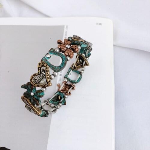 Ins Vintage Lucky Heart Horseshoe Letters Handmade Elastic Bracelets Bohemia Women Party Hiphop Rock Bohemia Religious Jewelry