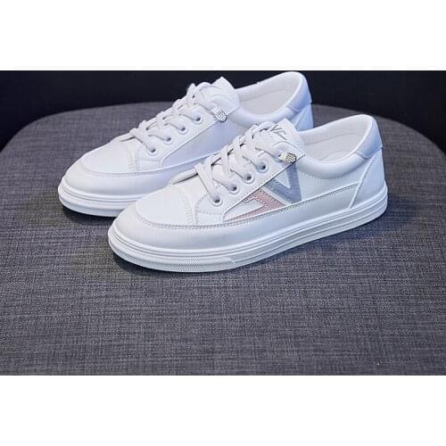 Summer Korean New Womens Casual Shoes Fashion Light Walking Shoes Anti Slip Breathable White Shoes for Women Sneakers