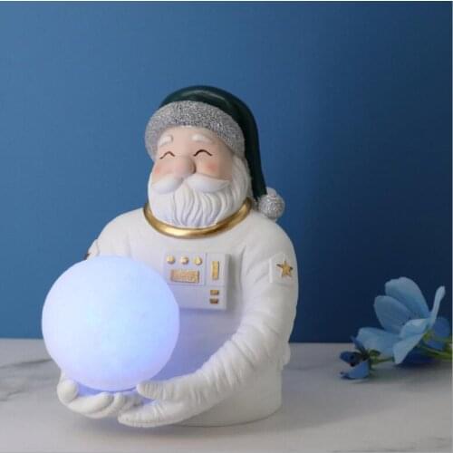 Nordic Astronaut Night Light Christmas Gifts Resin Decoration Home room Desktop Figurines Crafts Office Table Statue Ornaments