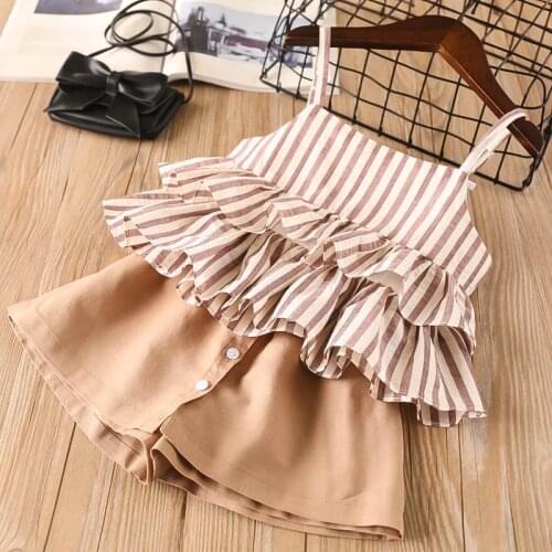 2021 Fashion Girl’s Summer Two Piece Set Fashion Striped Ruffles Suspender Tops and Solid Color Button Culottes Shorts Clothes