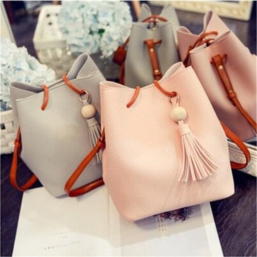 2021 Fashion Women Bucket Bag Vintage Tassel Messenger Bag High Quality Retro Shoulder Bag Simple Crossbody Bag Tote