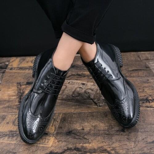 Patent Leather Brogues Platform Shoes Men Dress Boot Waterproof Shoes Men Original trend Lace Up Ankle Boots Mens Formal Shoes