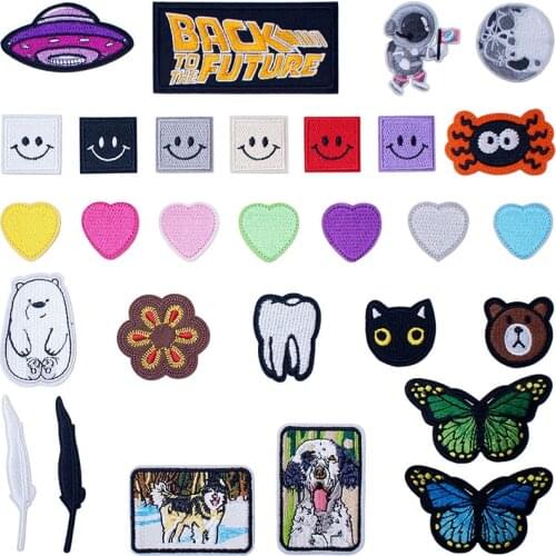 Colorful Cute Iron On Patches Badges for Sew Seam Tailoring Clothes Suits of Coat Jacket Trousers T-shirt Pants Ornament Apparel
