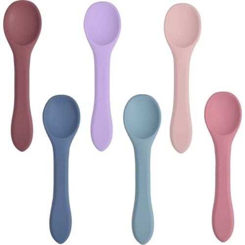 28Candy Color Baby Soft Silicone Spoon Safety Baby Learning Spoon Non-Slip Children Food Feeding Tool Easy To Rinse Tableware