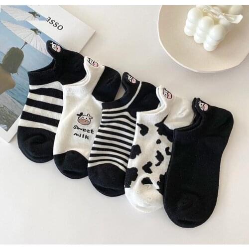 2021 Summer New Black White Cow Cartoon Female Boat Socks Cute Korean Low Tube Polyester Cotton Socks TJ3025