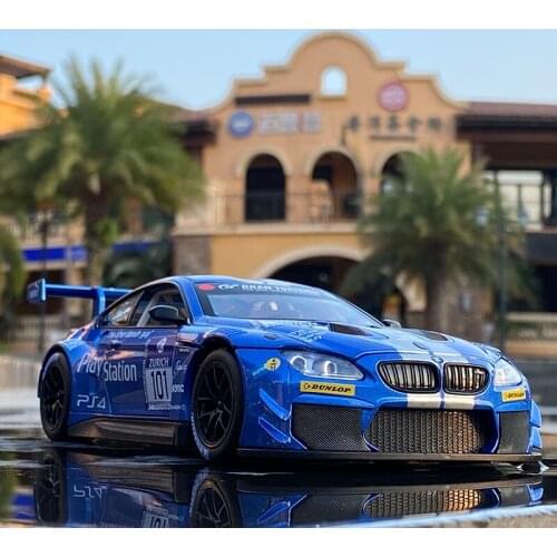 1:24 BMW M6GT Racing Car Alloy Model Toys For Children Diecasts & Toy Vehicles High Quality Gifts For Boys Sound And Light
