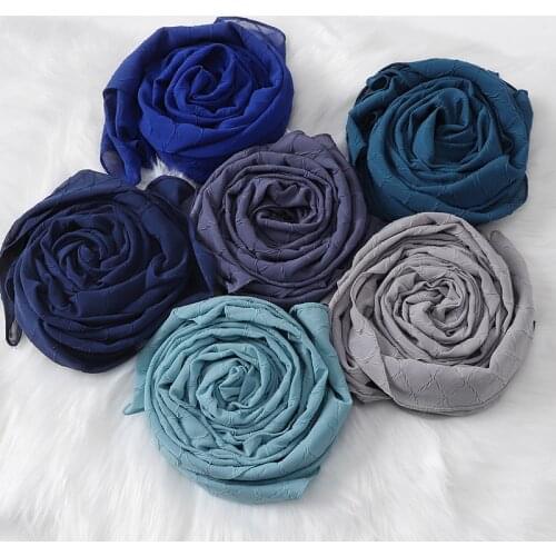 2021 NEW SPRING AND SUMMER WOMEN SOLIDER COLOR CRINKLED PLEATAED HIJABS SHAWLS SCARF Crinkled Heavy Chiffon Hijabs