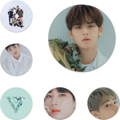 Seventeen KPOP Boy Icons Pins Badge Decoration Brooches Metal Badges For Backpack Decoration 58mm