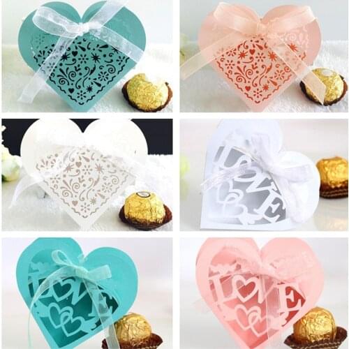 50pcs Sweet Gift Box Hollow Love Heart Candy Dragee Flower Box Wedding Party Gift Bags Packaging Warpping Baby Shower Paper Bags