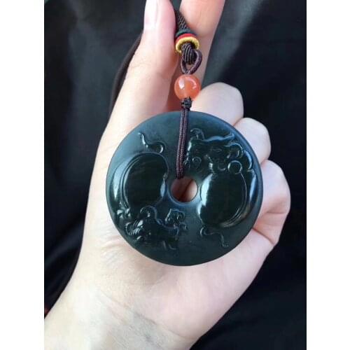 Natural Hetian jade jade zodiac cow safety buckle pendant hp370