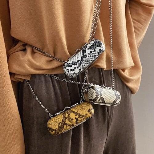 Women Mini Chain Bag For Lipstick Fashion Korean Style Chain Crossbody Bag Mini Mouth Red Evening Bag