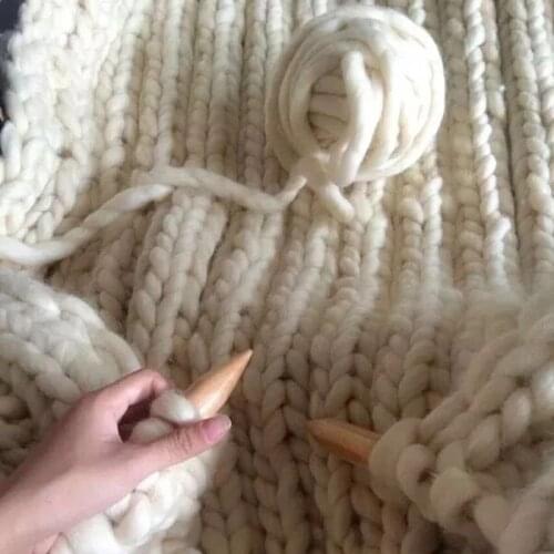 4pcs/1000g/lot Thick Hand Knitting Yarn DIY handwork Wool Yarn sweater blanket hat scarf Crochet wool woolen Big yarn