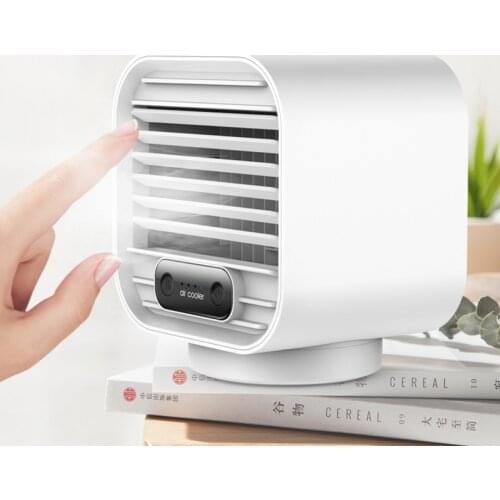 Cooling fan Mini humidifying spray desktop usb charging air cooler household small air conditioning fan