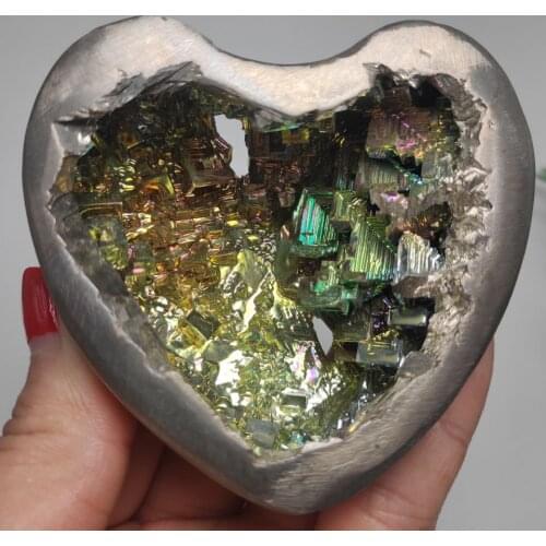 1Pcs Rare Colorful Bismuth Ore Pyramid Collect Energy Reiki Healing Bismuth love heart Crystals making Bismuth Metal crystal