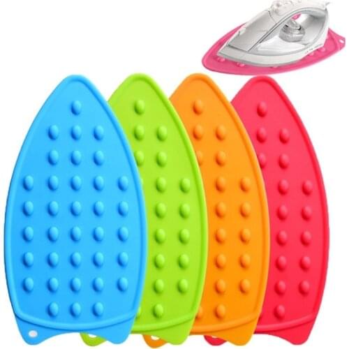 1PCs Silicone Flexible Ironing Blanket Heat-resistant Dotted Bubbled Portable Iron Rest Pads Heat Insulation Ironing Board Pad