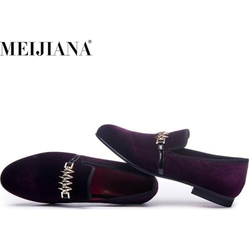 MEIJIANA Man Shoes Luxury Loafer Man Shoes Purple Metal Buckle Man Shoes Brand Velvet Wedding and Party Loafers Shoes