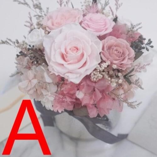 Weddings and important occasions / Wedding accessories / Bridal bouquets WQ32050026