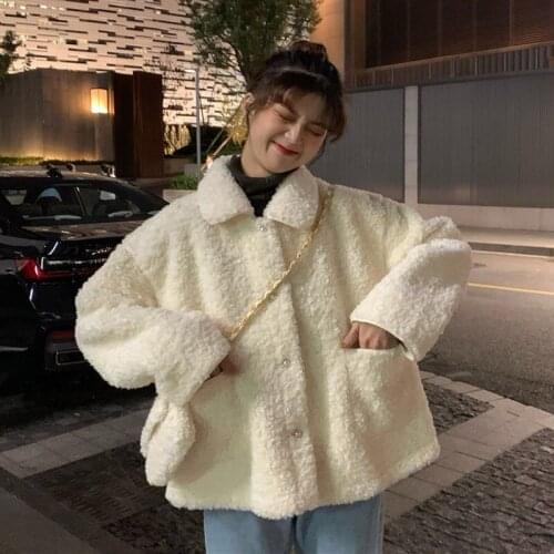 2020 AWinter Warm Soft Button Fur Jacket Sweet Elegant Faux Fur Coat Ladies Plush Overcoat Pocket Casual Teddy Outerwear