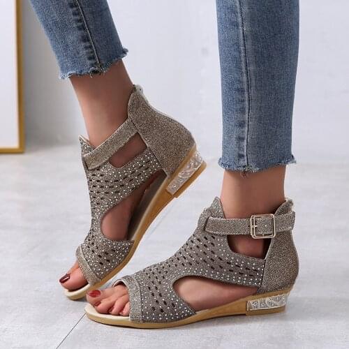 Newest Summer Women Sandals Woman Flats Fashion Roman Style Rhinestone Hasp Open Toe Womens Shoes Zapatos De Mujer Large Size