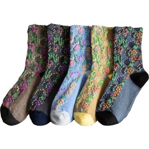 Embroidered Flower Print Women Socks Vintage Girl Style Long Winter Socks Kawaii Korean Fashion Aesthetic Comfortable Sokken