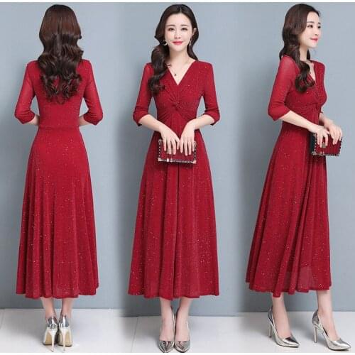 The new large size V-neck slim sequins wrapped dress is tight in summer and feminine and intellectual womens wear