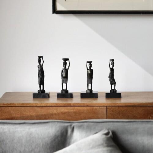 Home Decor Accessories African Black Man Stand On A Marble With A Plate Above His Head Figurine Living Room Ornament Objects