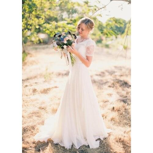 A-Line Chiffon Lace Beach Modest Wedding Dress 2020 Short Sleeves V Neck Simple Spring Garden Wedding Party Informal Bridal Gown