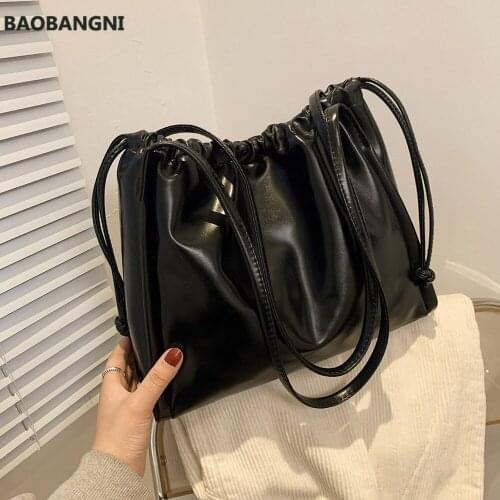 Retro PU Leather Women Underarm Bags Drawstring Solid Color Shoulder Bag Elegant Ladies Large Capacity Bucket Bag For Trend